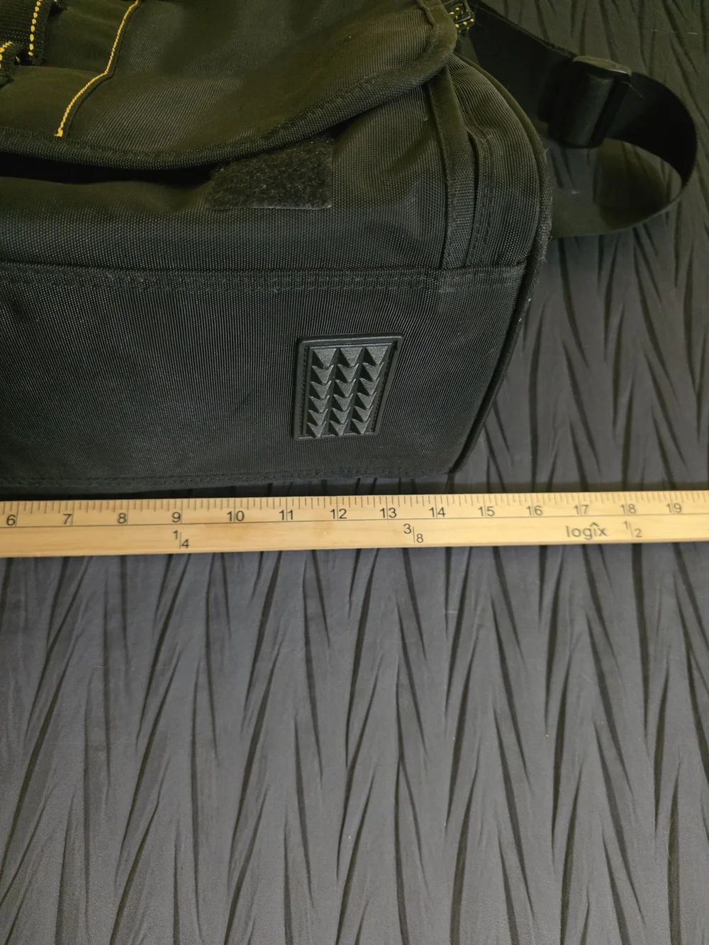 Jeep Black Men's Messenger Bag - Durable Everyday Carry